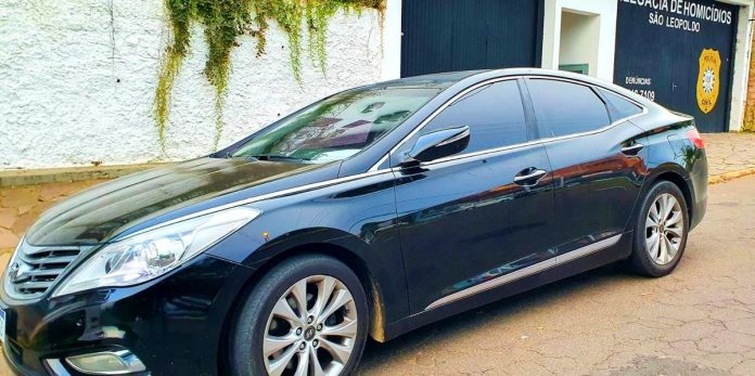 Um Hyundai Azera foi recolhido. Foto: PC/Divulgação