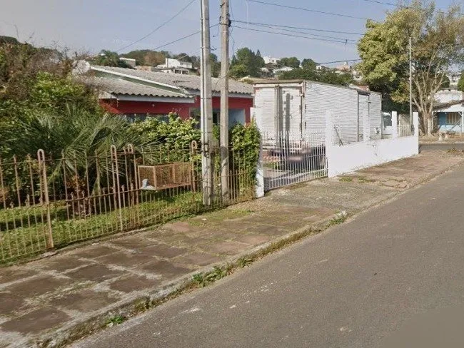 Rua Pindorama, em Alvorada, onde homem foi ferido com golpe de espeto Foto : BM / CP
