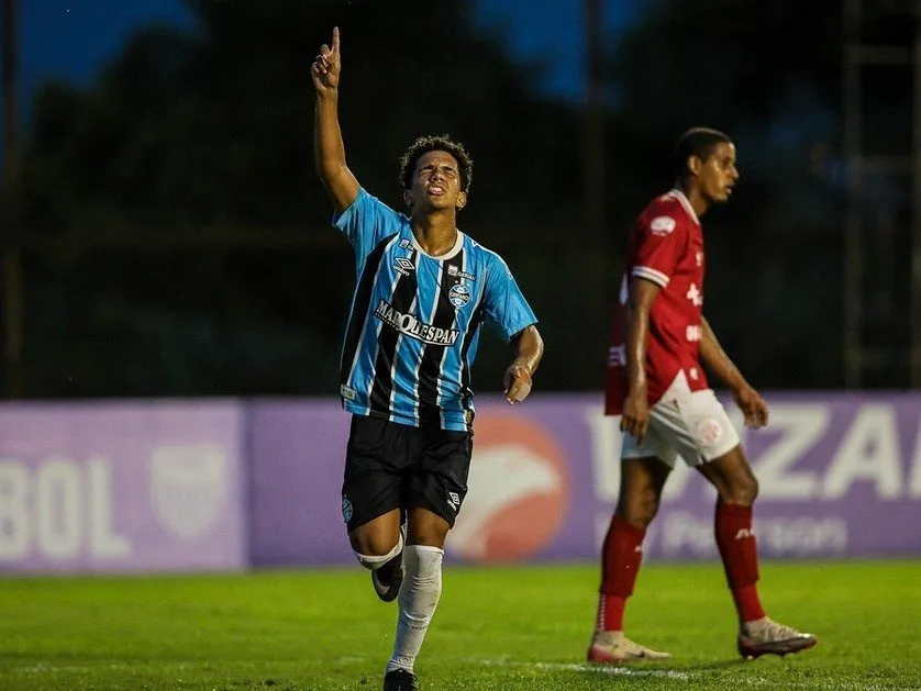 Tricolor mantém sonho do título sub-20 Foto : Angelo Pieretti / Grêmio / Divulgação CP