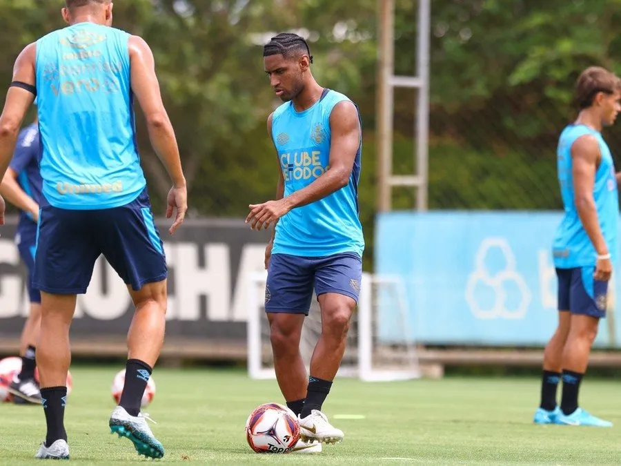 Tetê pode iniciar como titular contra o São Luiz Foto : Lucas Uebel / Grêmio / CP