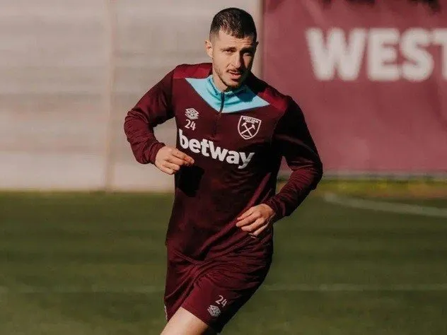 Guido Rodríguez deve trocar o West Ham pelo Valencia Foto : Divulgação / West Ham / CP