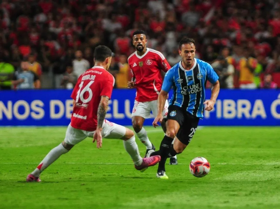 Arthur estará em campo na estreia do Brasileirão, contra o Fluminense Foto : Pedro Piegas