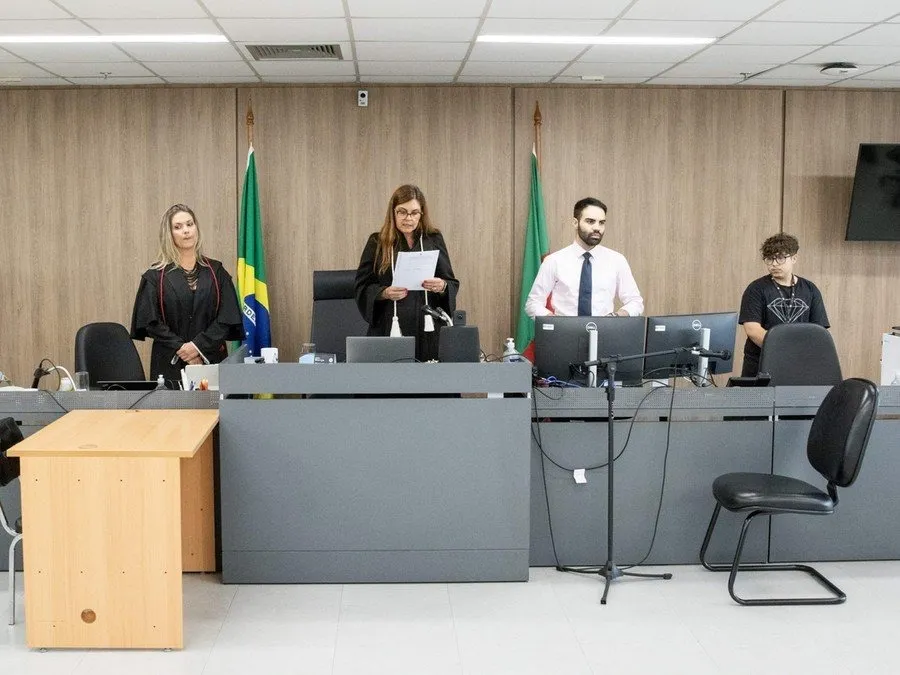 O primeiro júri realizado sob a vigência da nova Lei do Feminicídio resultou na condenação do réu a 24 anos de reclusão, em regime inicial fechado Foto : Juliano Verardi / TJRS / CP