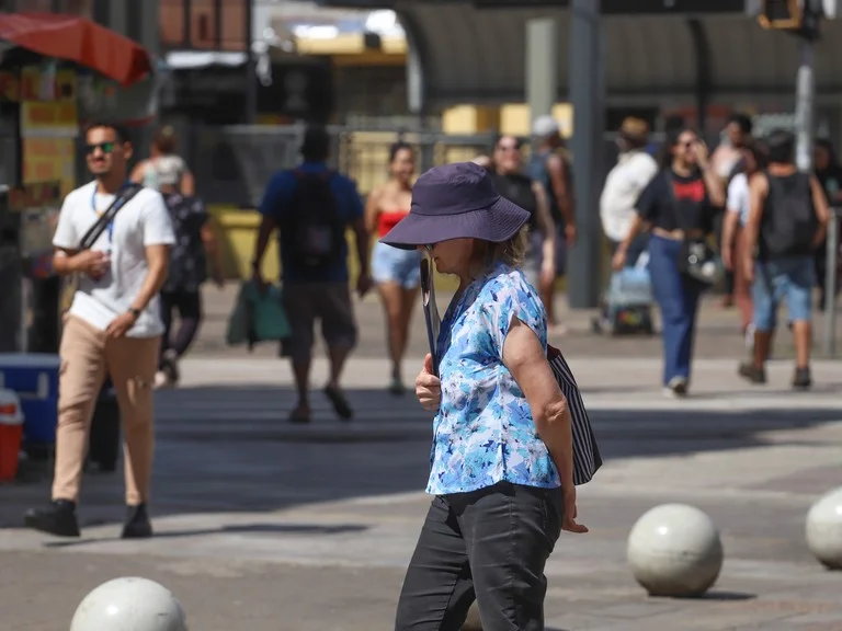 Em alguns pontos do estado, inclusive na região metropolitana, as temperaturas podem variar entre 37 °C e 40 °C durante a tarde Foto : Alina Souza / CP Memória