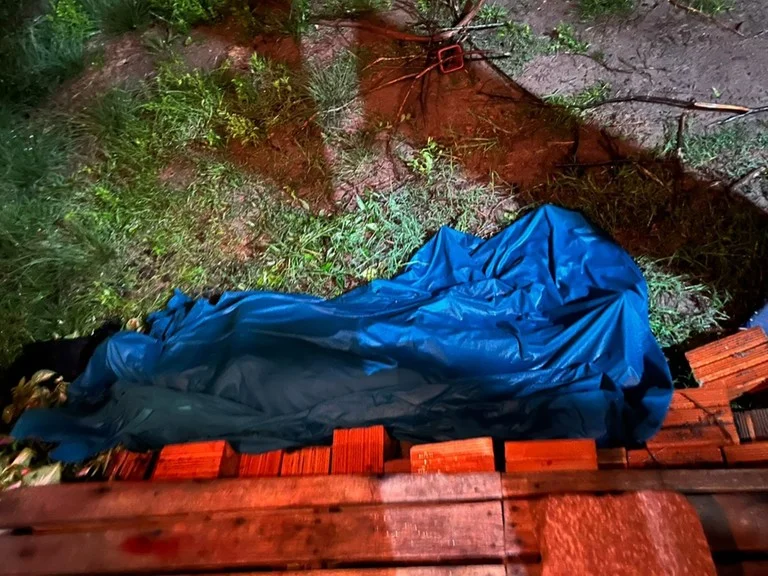 Mulher foi morta por filho no bairro Itapuã, em Viamão Foto : Arquivo Pessoal / Marcel Horowitz / CP