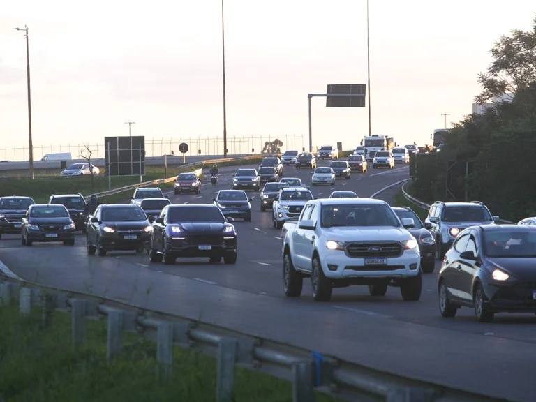 Movimento na freeway deve se intensificar na noite desta sexta Foto : Mauro Schaefer