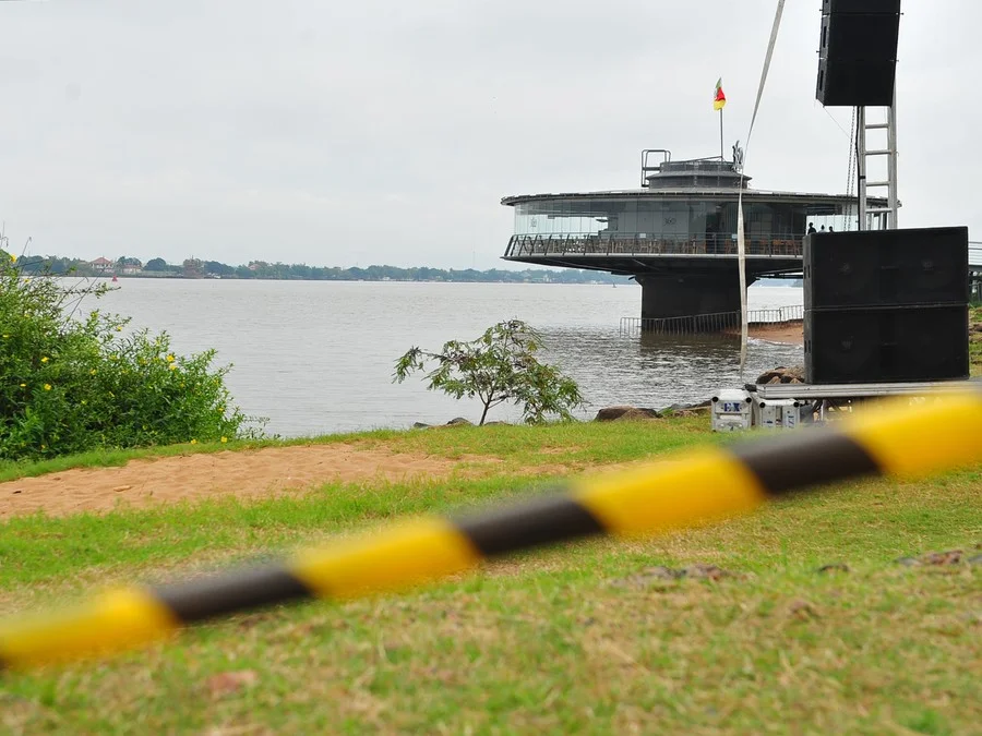 Corpo foi localizado na Orla do Guaíba na manhã desta terça-feira Foto : Alina Souza