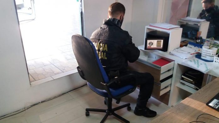 Agentes cumpriram quatro mandados de busca e apreensão no município. Foto: Polícia Federal/Divulgação