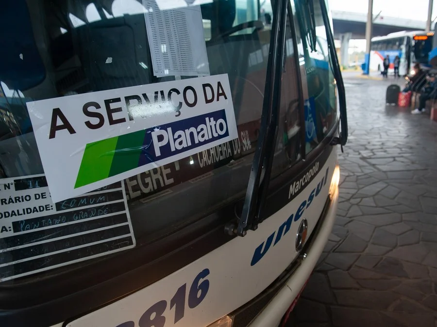 A Planalto Transporte muda os boxes que a Unesul utilizava para as linhas que pertenciam à empresa Foto : Camila Cunha