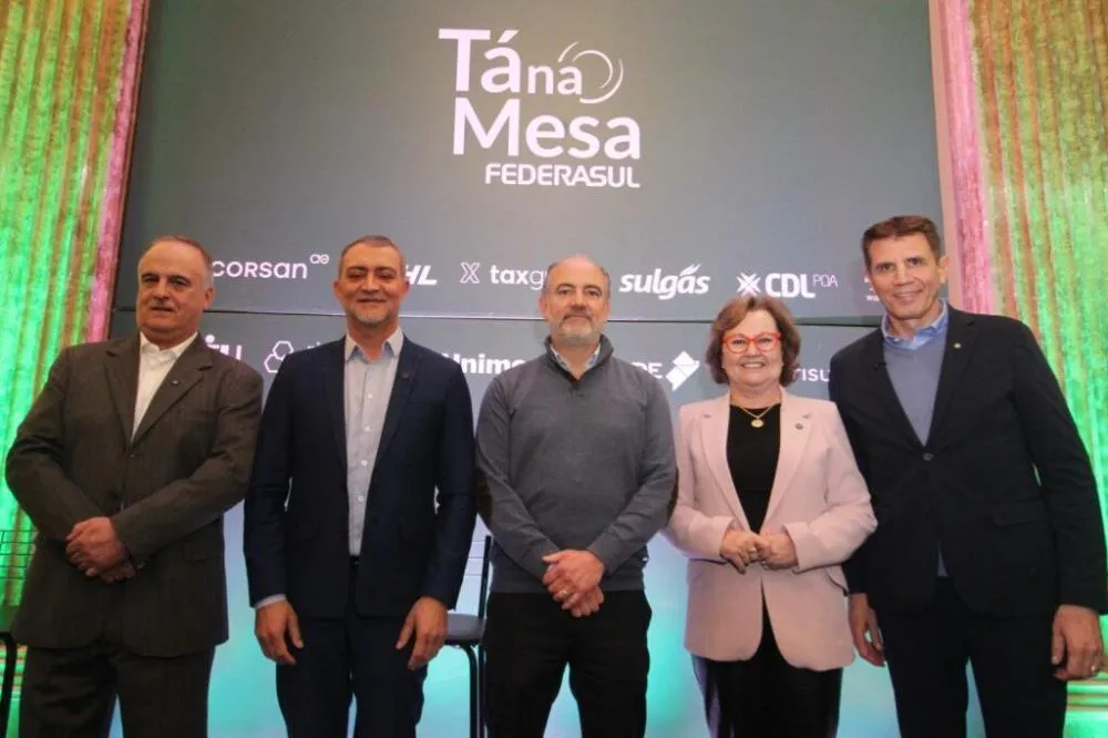 Presidente da Federasul, Rodrigo Costa e os pré-candidatos a vice (Foto: Federasul)
