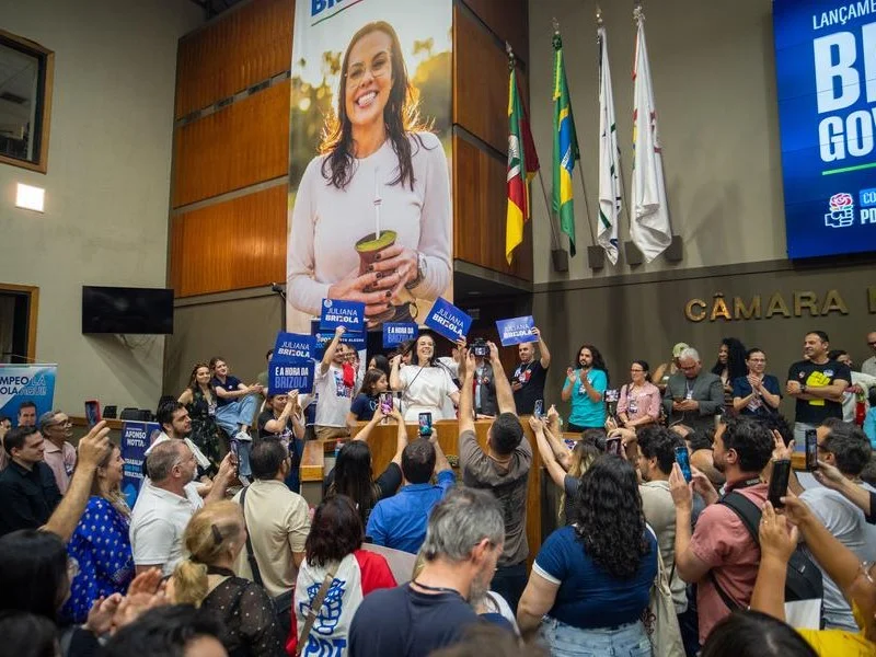 Na disputa ao governo, Juliana Brizola reuniu uma frente ampla de esquerda Foto : Fernando dos Santos/Divulgação/CP