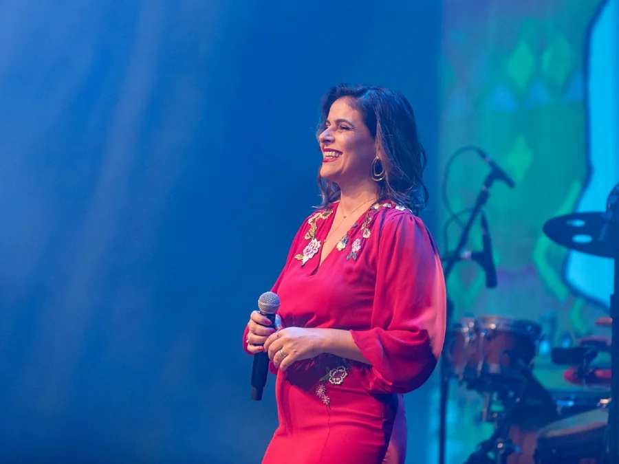 A artista Shana Muller vai apresentar a cerimônia de premiação do Festival da Virada Foto : Edu Deferrari / Divulgação / CP