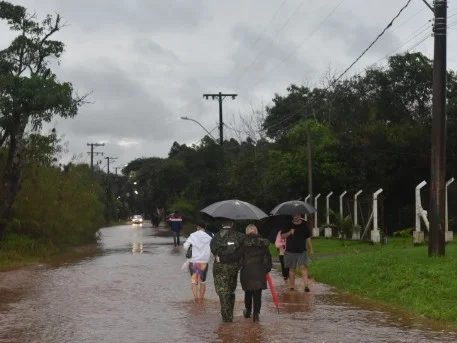 Trégua da chuva reduz preocupação com avanço do rio em Santa Cruz do Sul Foto : Évelin Nyland