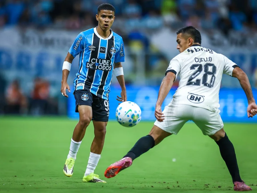 No primeiro turno, o Tricolor venceu o Galo por 2 a 1 na Arena Foto : LUCAS UEBEL/GREMIO FBPA/CP