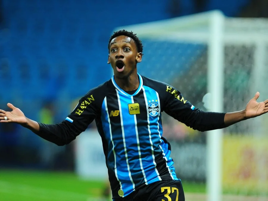 Grêmio acerta venda de Gabriel Mec para o Porto; confira os detalhes