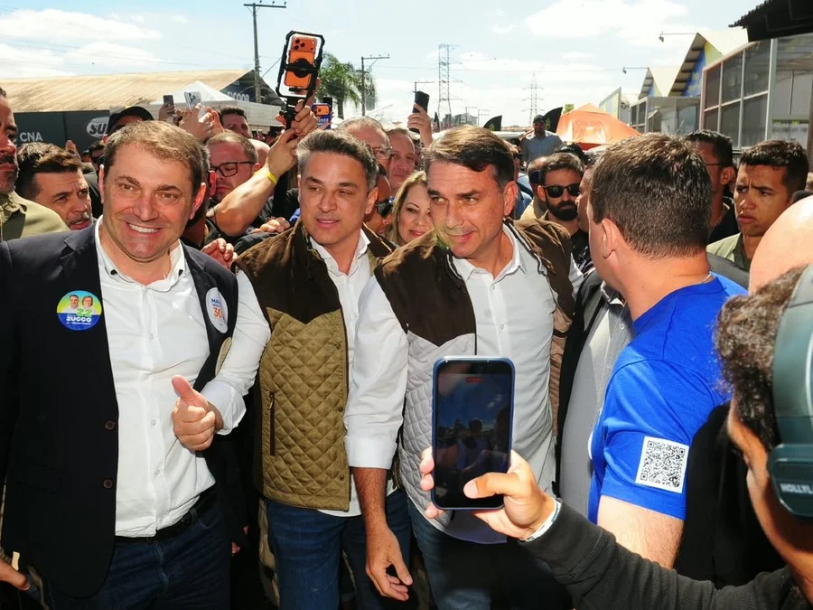 Flávio Bolsonaro (PL) passará a tarde de quarta-feira na Expointer e depois fará comício no Parcão Foto : Fabiano do Amaral / CP