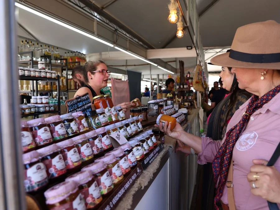 Pavilhão da Agricultura Familiar no Acampamento Farroupilha oferece produtos de 44 empreendimentos