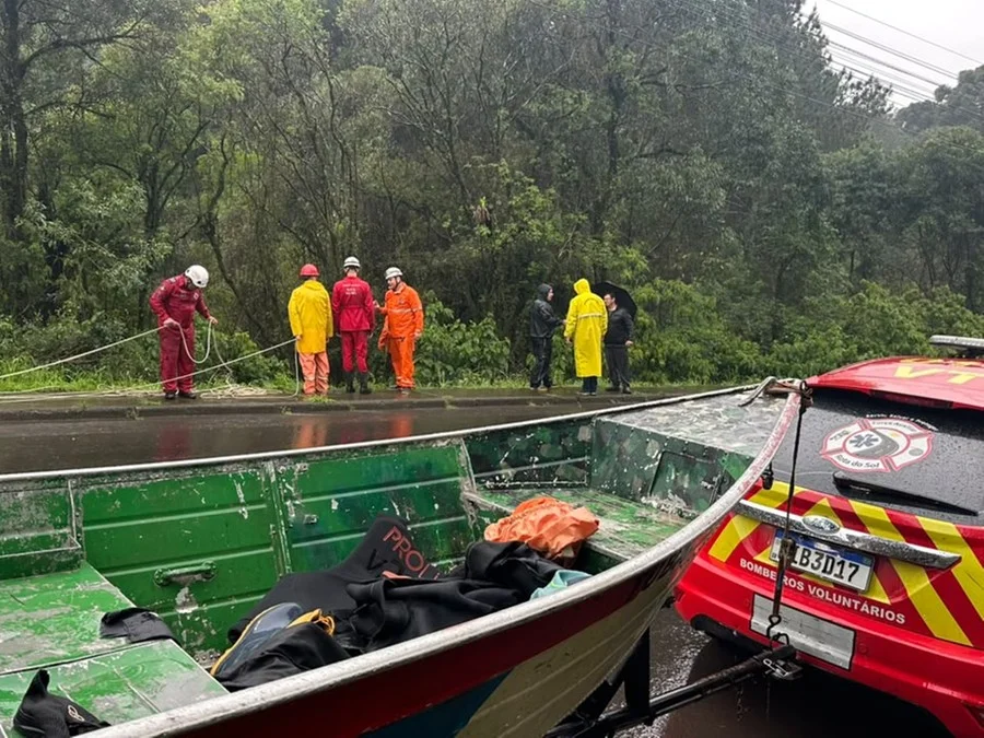 Corpo em decomposição foi encontrado durante buscas a desaparecidos em temporal em Caxias do Sul Foto : Guilherme Sperafico / Especial / CP