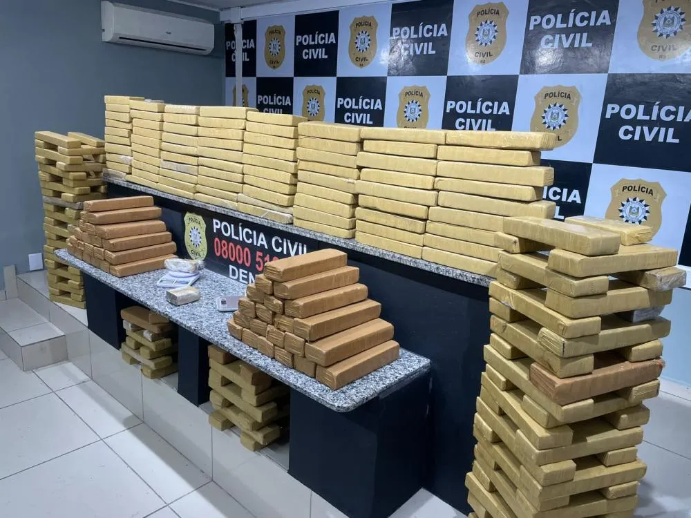 Agentes da 3ª DIN apreendem 170 quilos de maconha em Gravataí – Foto: PCRS