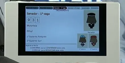 Imagem do teste da urna eletrônica com a barra de progresso. Reprodução/ TV Senado