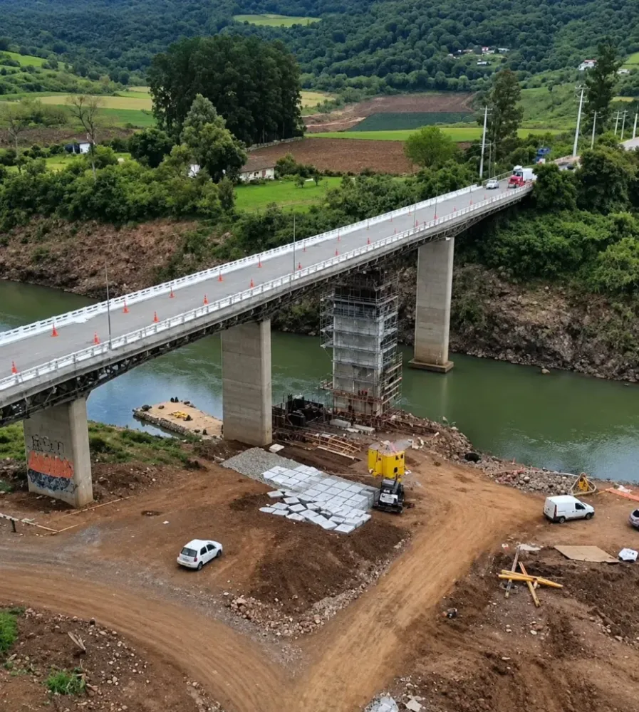 Ponte entre Encantado e Muçum será liberada para veículos pesados nesta quarta-feira