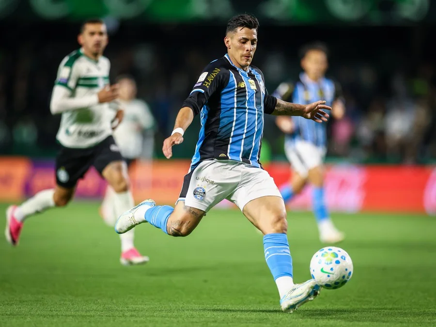 Grêmio perde atacante para enfrentar o Athletico-PR
