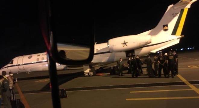 Voo da FAB decolou de Moçambique, na África, nesta madrugada. Foto: Reprodução / Portal R7