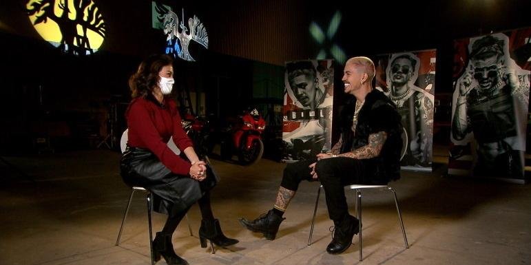 Biel abre o coração em entrevista para a repórter Fabiana Oliveira | Foto: DIVULGAÇÃO/RECORD TV