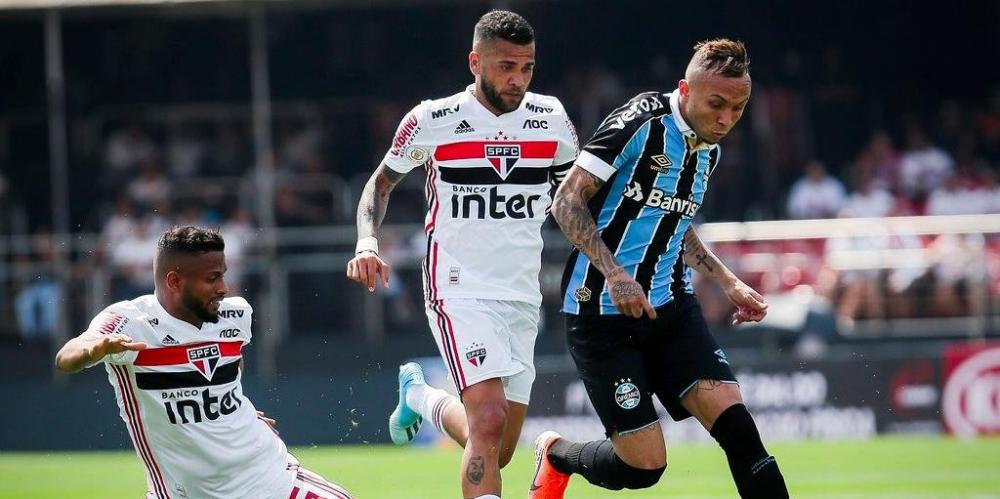Após 18 rodadas, Tricolor atuou em praticamente todos os horários da competição, menos no domingo, às 16h, na Arena | Foto: Lucas Uebel / Grêmio / Divulgação / CP