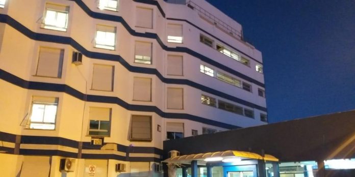 Idoso de 81 anos foi levado ao Pronto Socorro da Santa Casa de Caridade, mas não resistiu | Foto: Ascom / Divulgação / CP