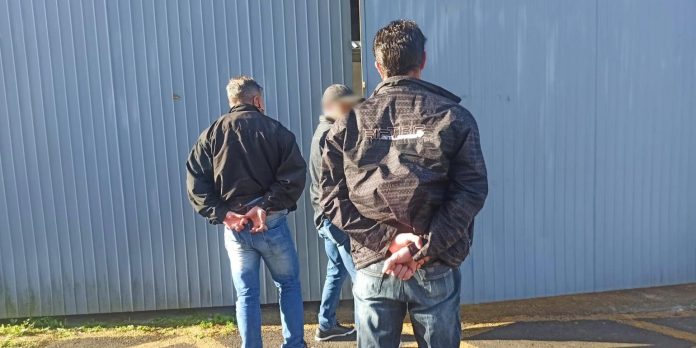 Um segundo suspeito de dar apoio logístico também foi preso | Foto: PC / Divulgação / CP