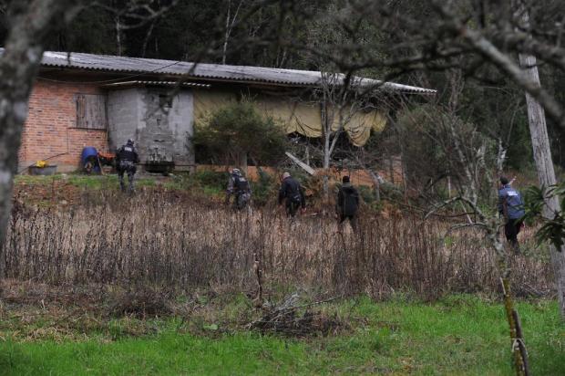 Adolescente segue desaparecida após avó ter sido morta e casa da família incendiada no interior do município Foto: Marcelo Casagrande / Agencia RBS
