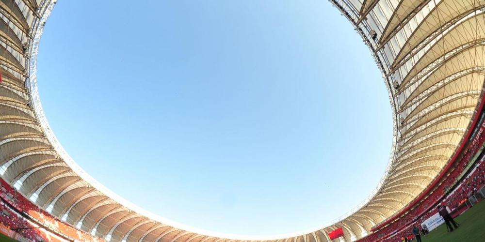 Jogadores colorados foram afastados | Foto: Guilherme Testa / CPMemória