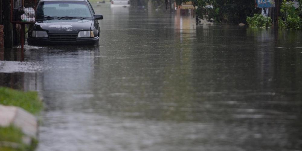 Chuva causou alagamentos em Porto Alegre | Foto: Guilherme Almeida