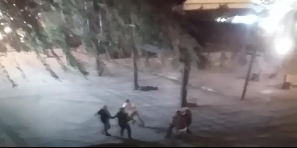 Um vídeo mostra dois grupos brigando | Foto: Reprodução / CP