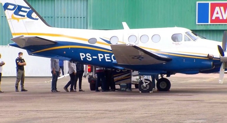 Avião deixou a cidade de Caratinga (MG) com os corpos por volta das 9h30 RECORD TV/REPRODUÇÃO