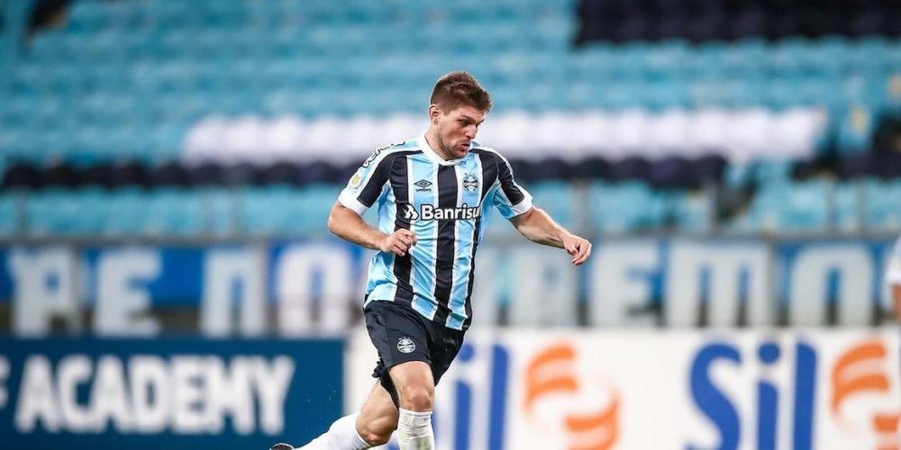Defensor pediu para adiar procedimento, inicialmente | Foto: Lucas Uebel / Grêmio / Divulgação CP