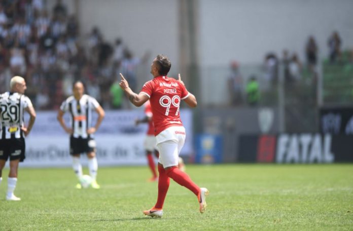 Foto: Internacional / Reprodução Twitter