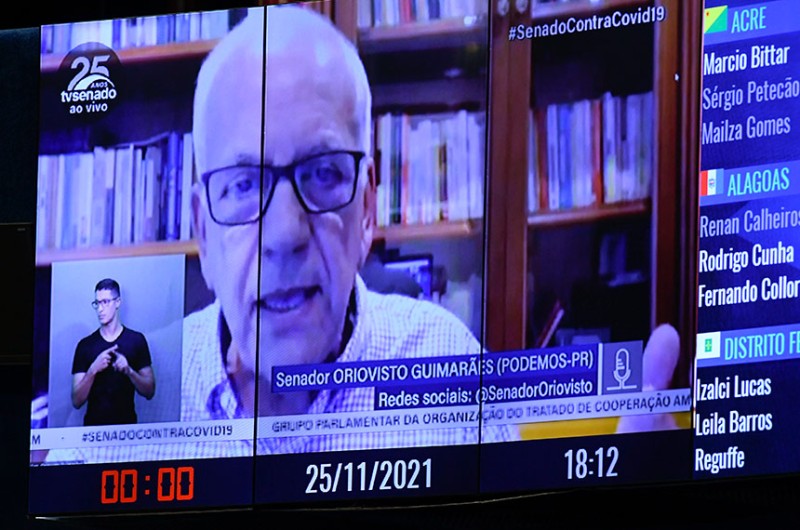 Oriovisto Guimarães está entre os parlamentares que defendem o adiamento - Jefferson Rudy/Agência Senado