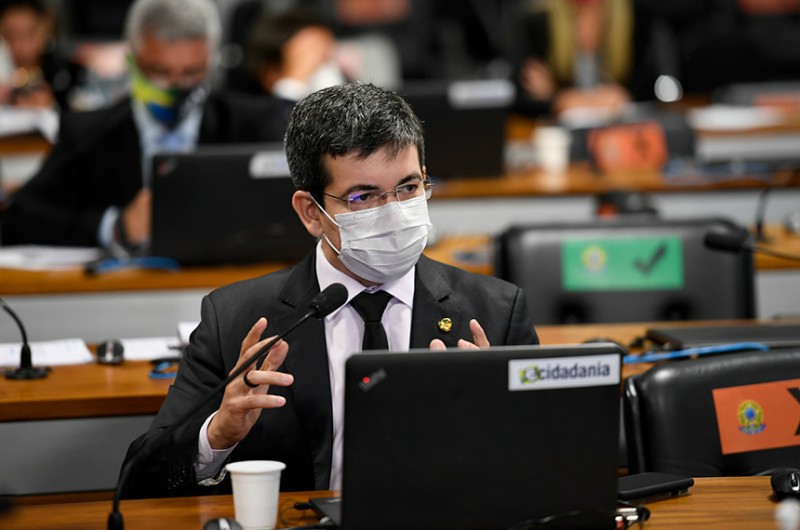 Vice-presidente da CPI da Pandemia, Randolfe Rodrigues é autor do requerimento - Edilson Rodrigues/Agência Senado