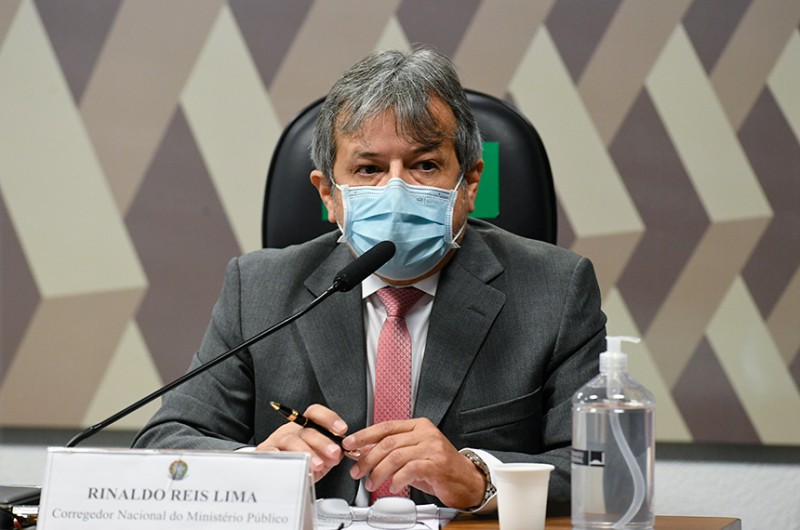 Já membro do Conselho Nacional do Ministério Público, Rinaldo Lima foi sabatinado na CCJ em 25 de agosto deste ano - Jefferson Rudy/Agência Senado