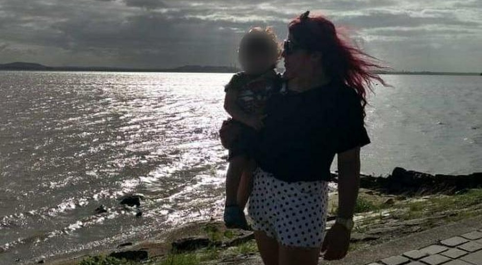 Ágata precisou registrar o filho como mãe sócio-afetiva — Foto: Arquivo pessoal