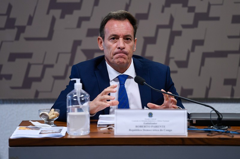 A indicação do diplomata Roberto Parente para embaixador do Brasil na República Democrática do Congo foi aprovada por 39 votos favoráveis, dois contrários e uma abstenção - Edilson Rodrigues/Agência Senado