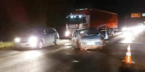 Ocorrência deixou trecho da rodovia parcialmente bloqueado | Foto: Rádio Santo Ângelo / Divulgação / CP