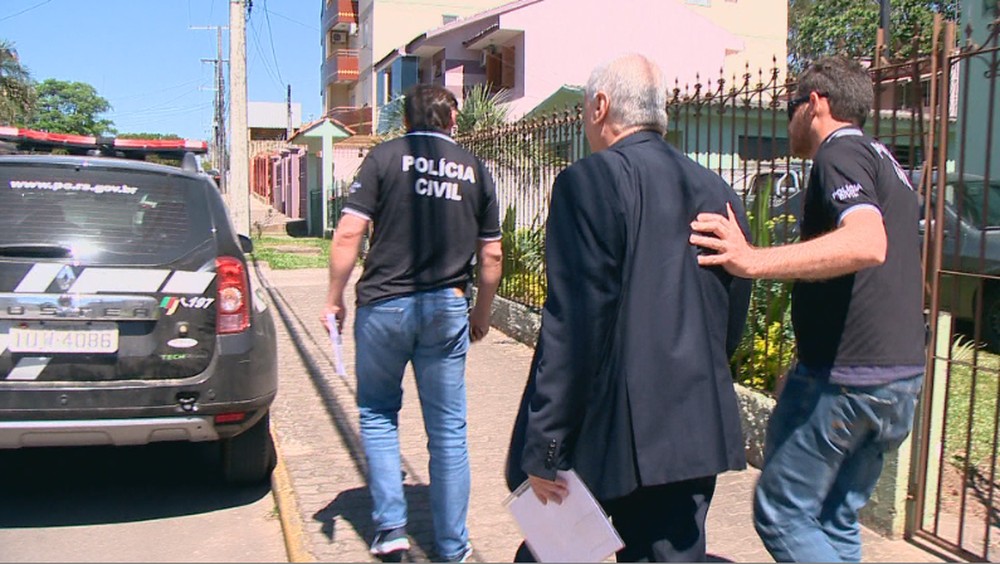 Médico condenado a 130 anos de prisão é preso em Santa Maria — Foto: Reprodução / RBS TV