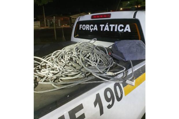 Cabos recuperados pela BM durante prisão de suspeitos de furtos em Canela Foto: Brigada Militar / Divulgação / Divulgação