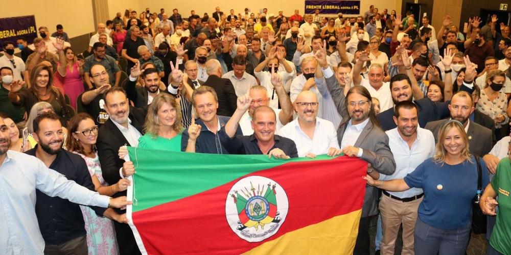Mais de 400 líderes políticos gaúchos que estão filiados ao Dem participaram do encontro | Foto: Rafael Granja/CP