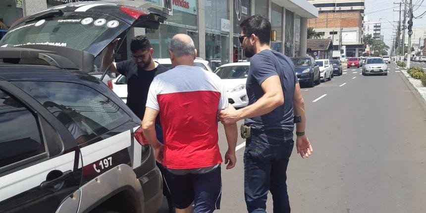 Abusador foi capturado escondido na casa de parentes em Osório | Foto: PC / Divulgação / CP