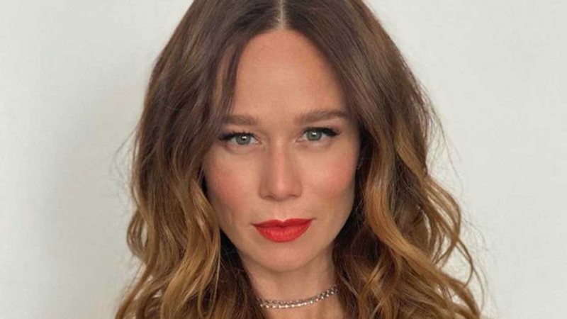 Mariana Ximenes é clicada deslumbrante de look vermelho e beleza impressiona! - (Reprodução/Instagram)