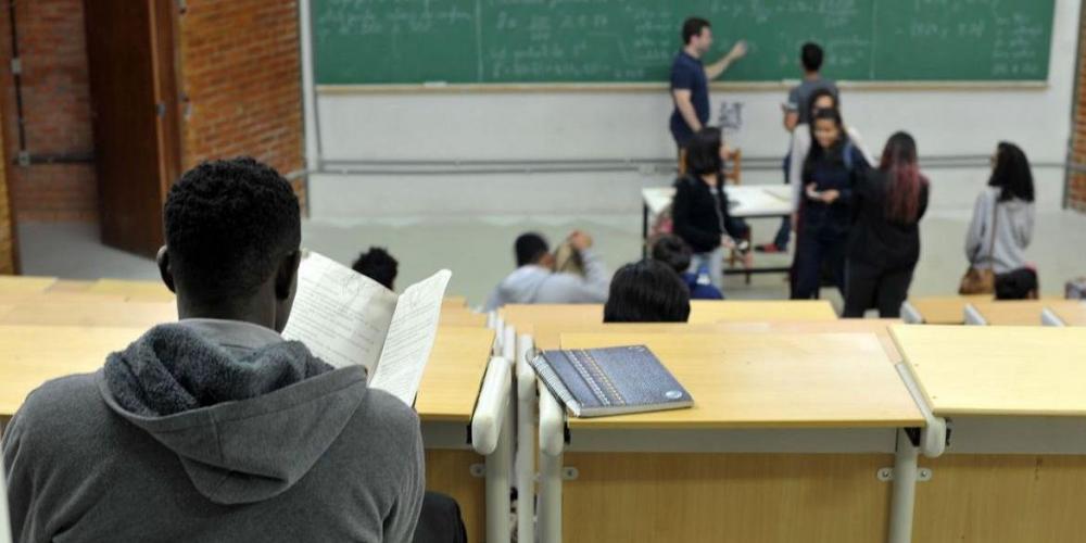 MEC determina retorno às aulas presenciais para federais | Foto: Arquivo / Agência Brasil / CP